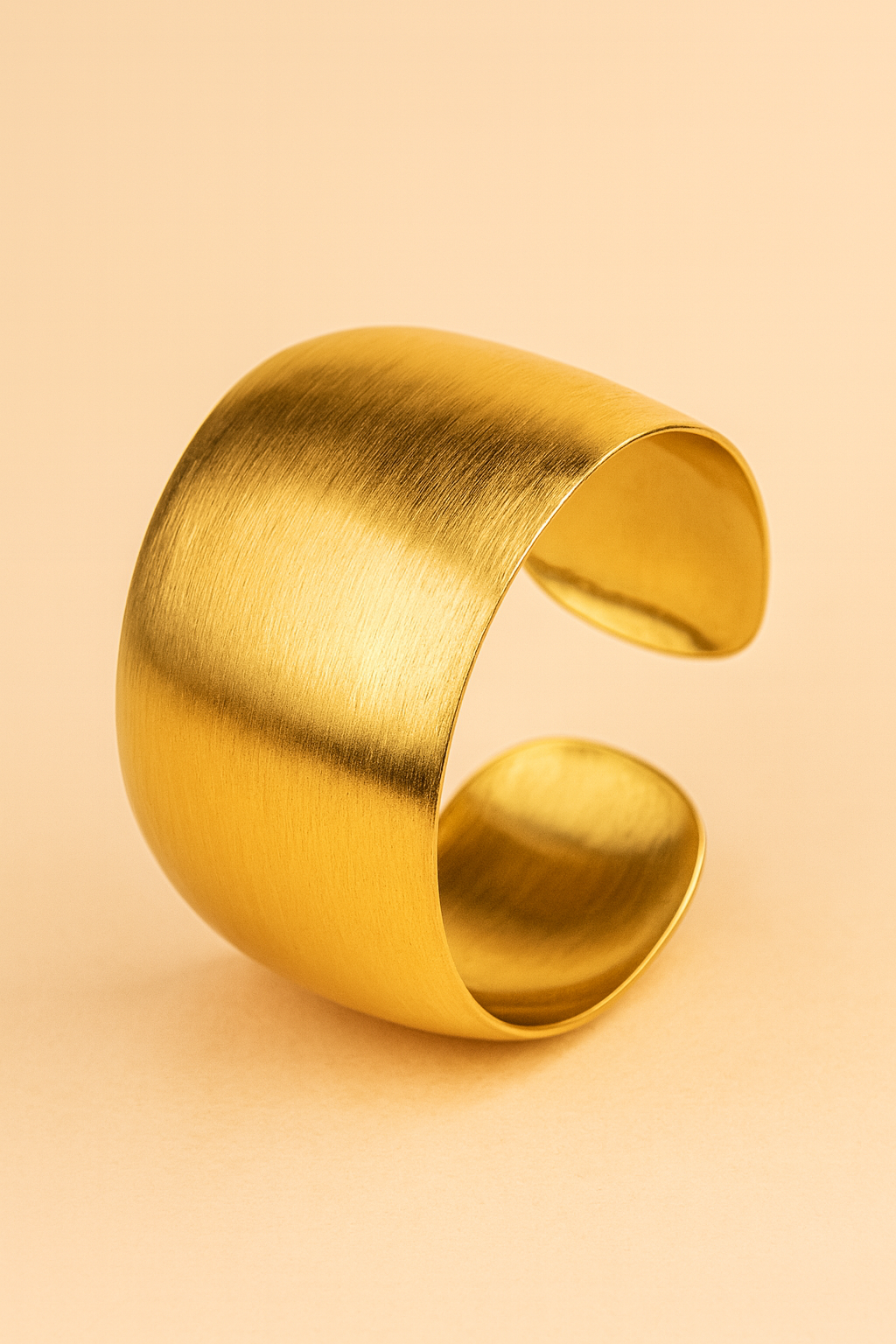 Linda Gold Cuff Bracelet